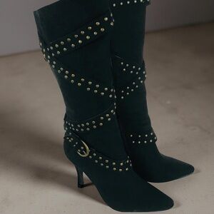 Women’s Black Heeled Boots